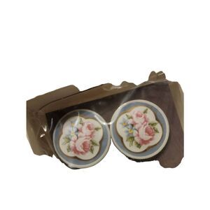 Avon Vintage 80s Porcelain Bouquet Earring Old Stock